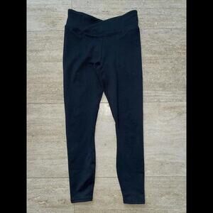 Fabletics Powerhold Solid Black Cropped Salar‎ Active Legging Size XXS